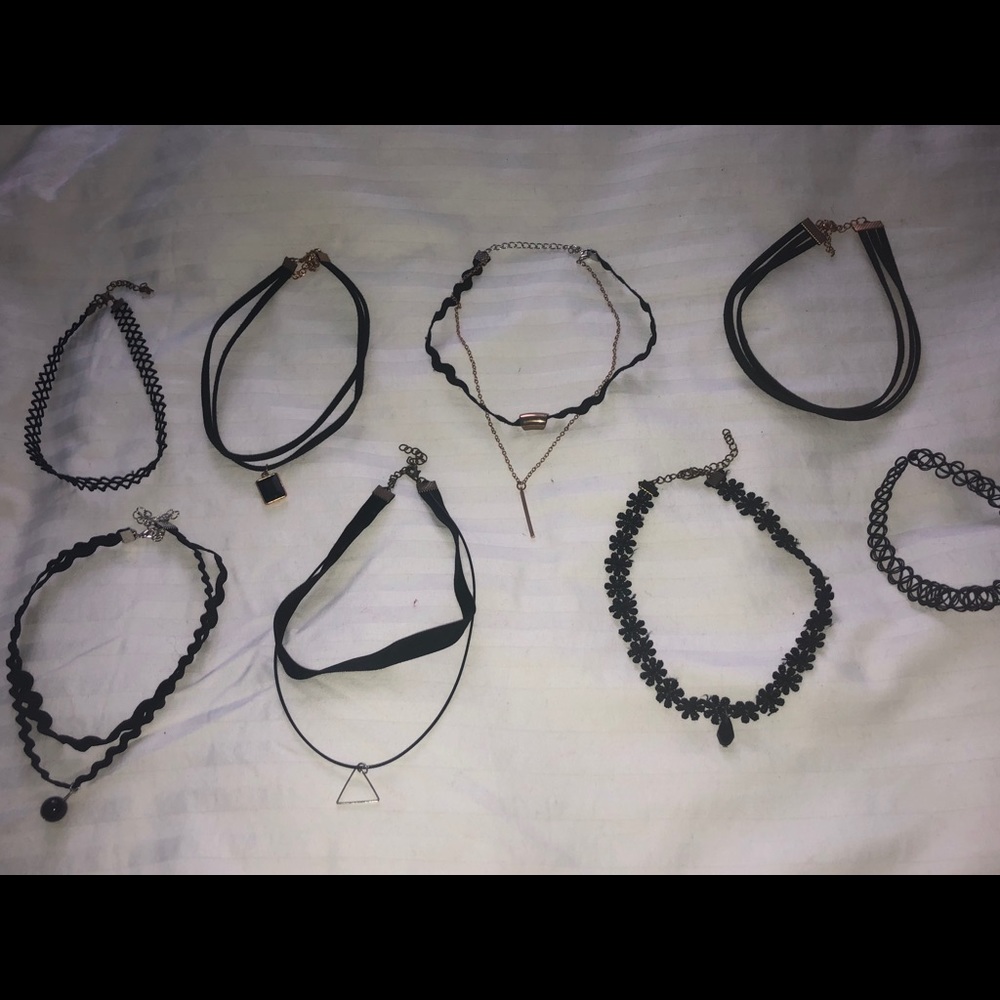 8 piece choker collection!!